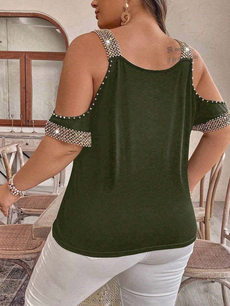 Camisa Feminina com Ombros Abertos Plus Size Verde Militar